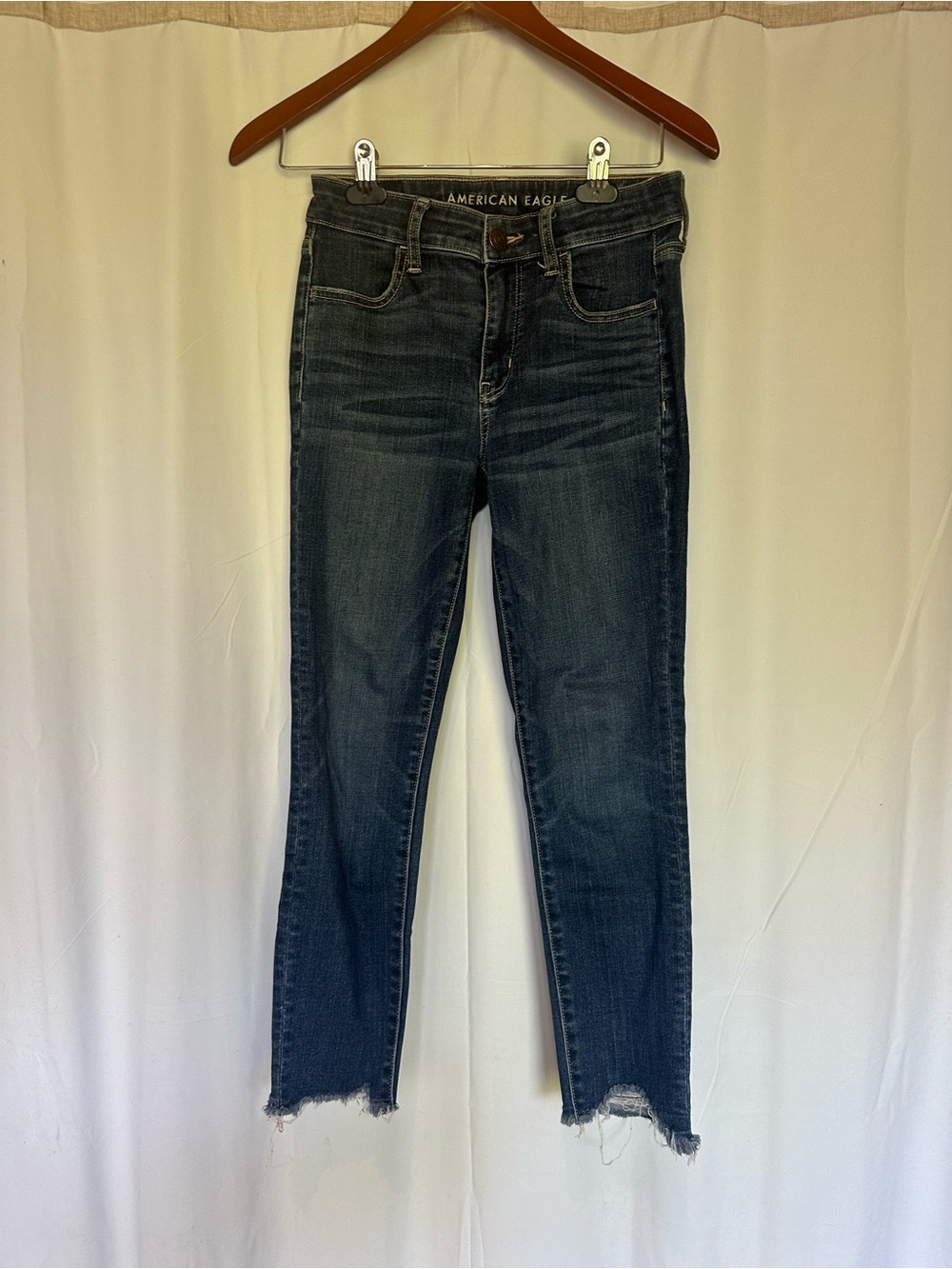 American Eagle Outfitters Dark Blue Cropped Skinny Jeans